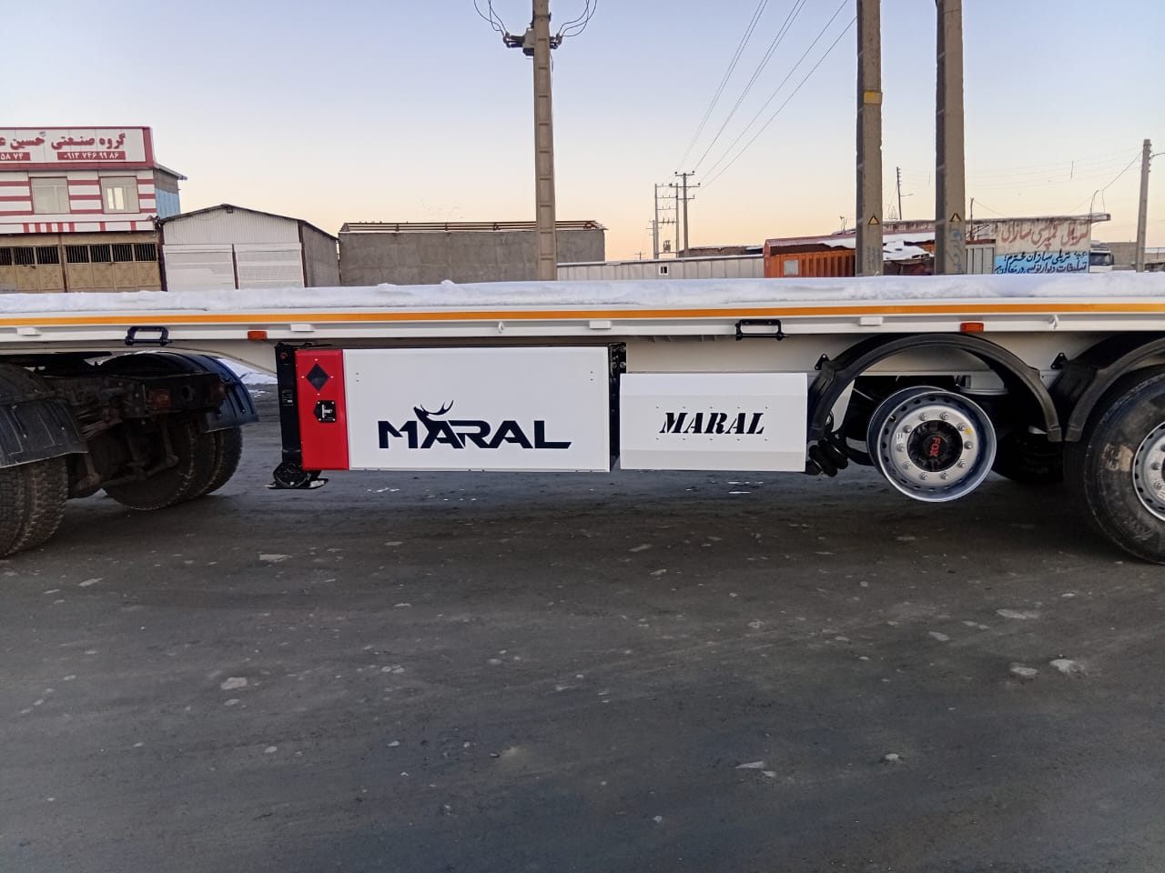 تریلی سازی گروه صنعتی آرتا در همدان